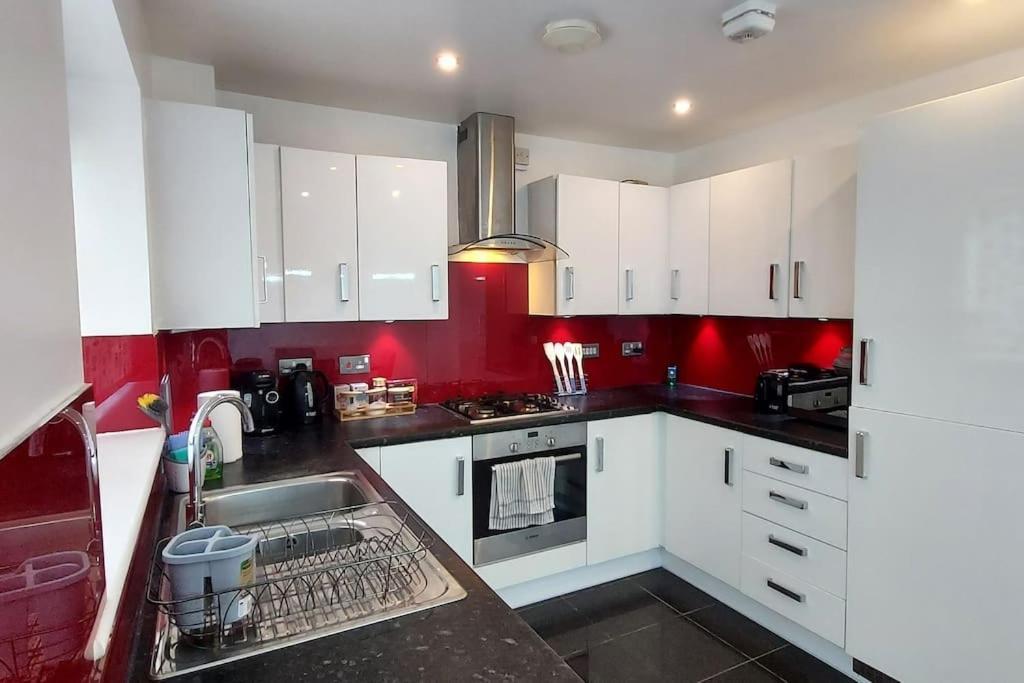 Modern Home Near Etihad, Coop Live Manchester Luaran gambar