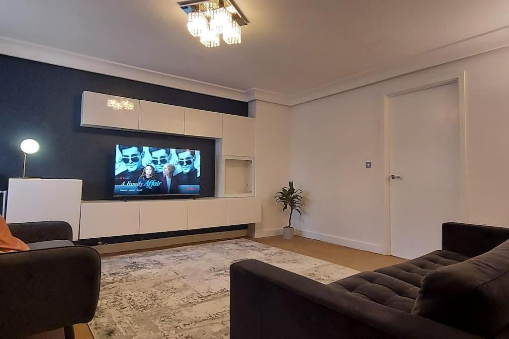 Modern Home Near Etihad, Coop Live Manchester Luaran gambar